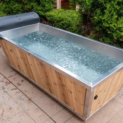 LeisureCraft Polar Plunge Tub