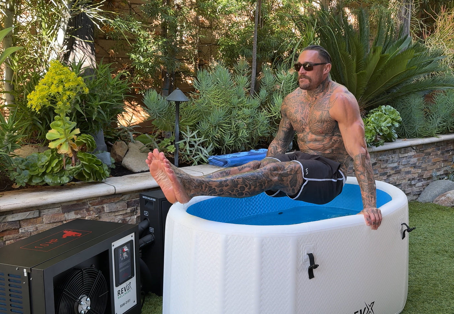 RevX Inflatable Tub Classic – Portable Ice Bath Cold Plunge
